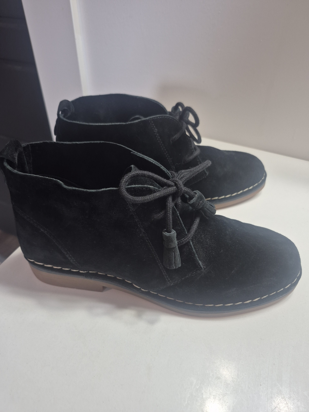 Hush Puppies Black Cyra Catelyn Chukka Suede Tassel Lace Ankle Boots